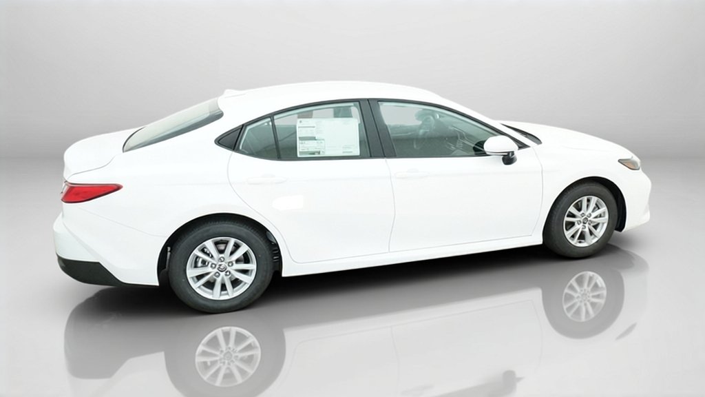 New 2026 Ice Cap Toyota LE image 8
