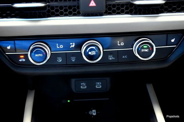 New 2027 Silver Metallic Honda EX-L AWD image 18