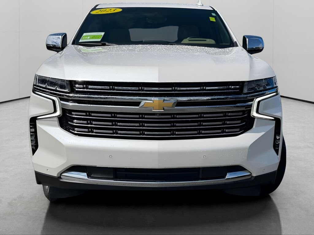 Used 2023 Iridescent Pearl Tricoat Chevrolet Premier image 7