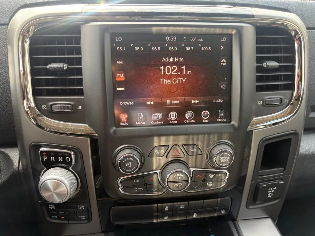 Used 2014 Black Ram Sport image 18