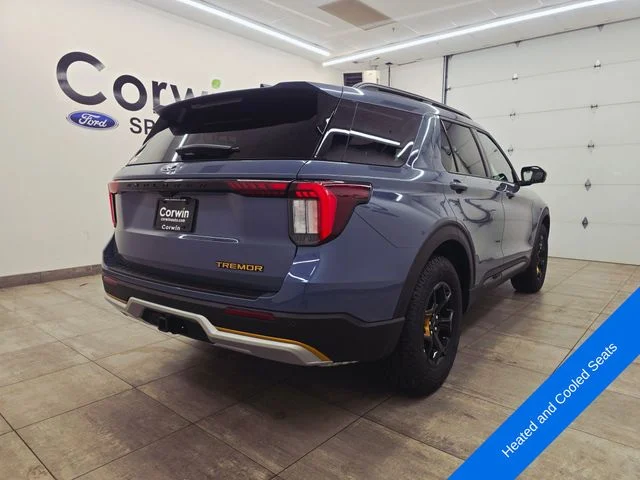 New 2026 Vapor Blue Metallic Ford Tremor® image 5
