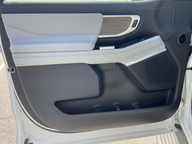 2025 Ford Expedition MAX Platinum - Photo 15