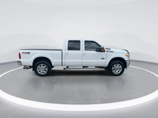 Used 2016 White Ford Lariat image 8