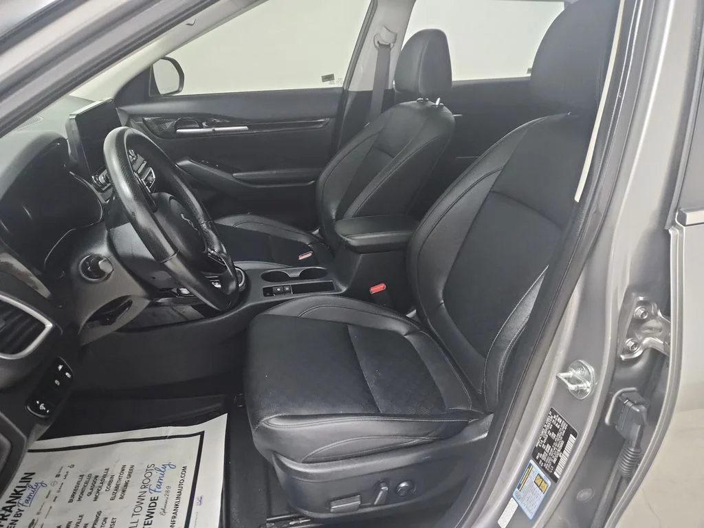 Used 2022 Gray Kia SX image 15