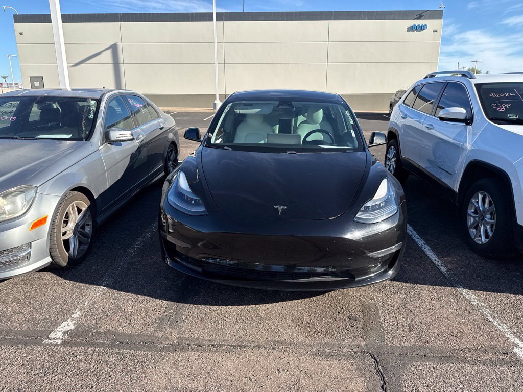 Used 2021 Solid Black Tesla Long Range image 2