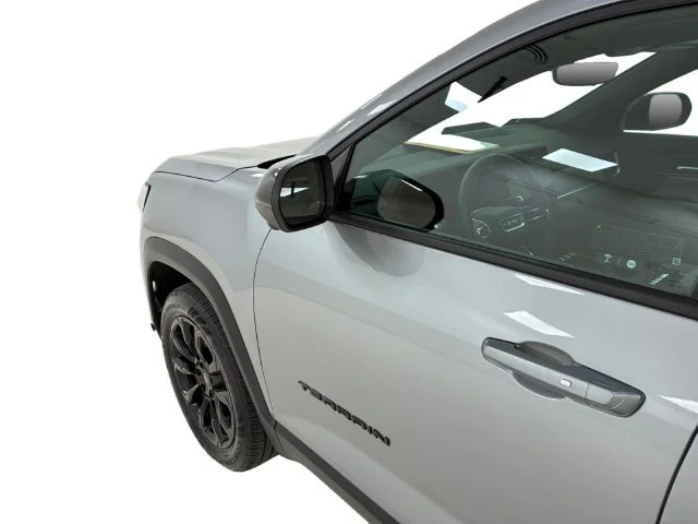 Certified Used 2025 Sterling Metallic GMC Elevation image 10