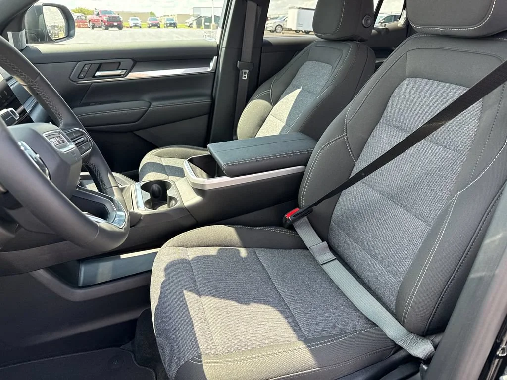 New 2027 Ebony Twilight Metallic GMC Elevation image 16