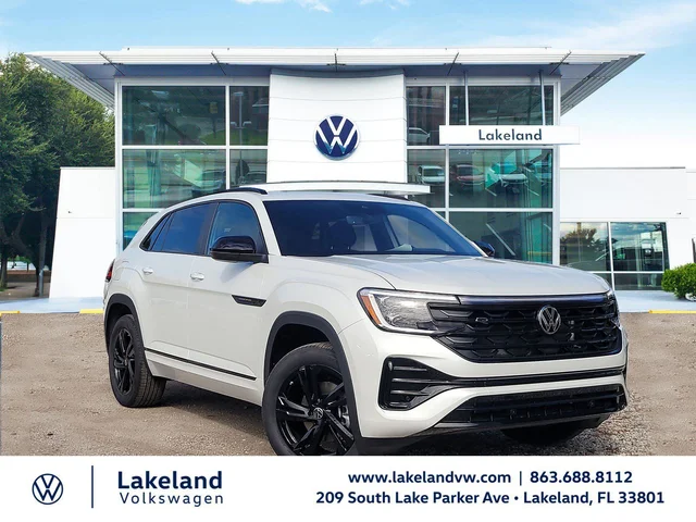 2026 Volkswagen Atlas Cross Sport 2.0T SEL R-Line Black