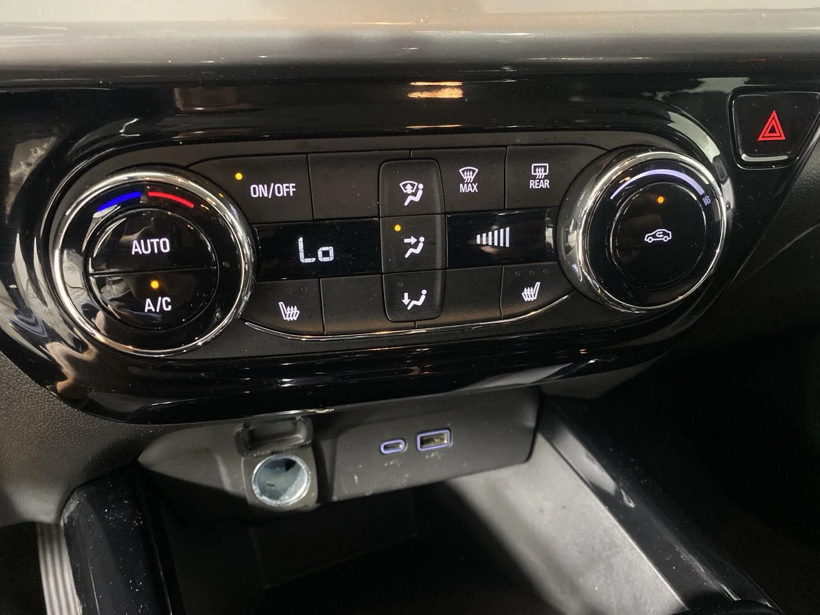 Used 2024 Mosaic Black Metallic Chevrolet LT image 21