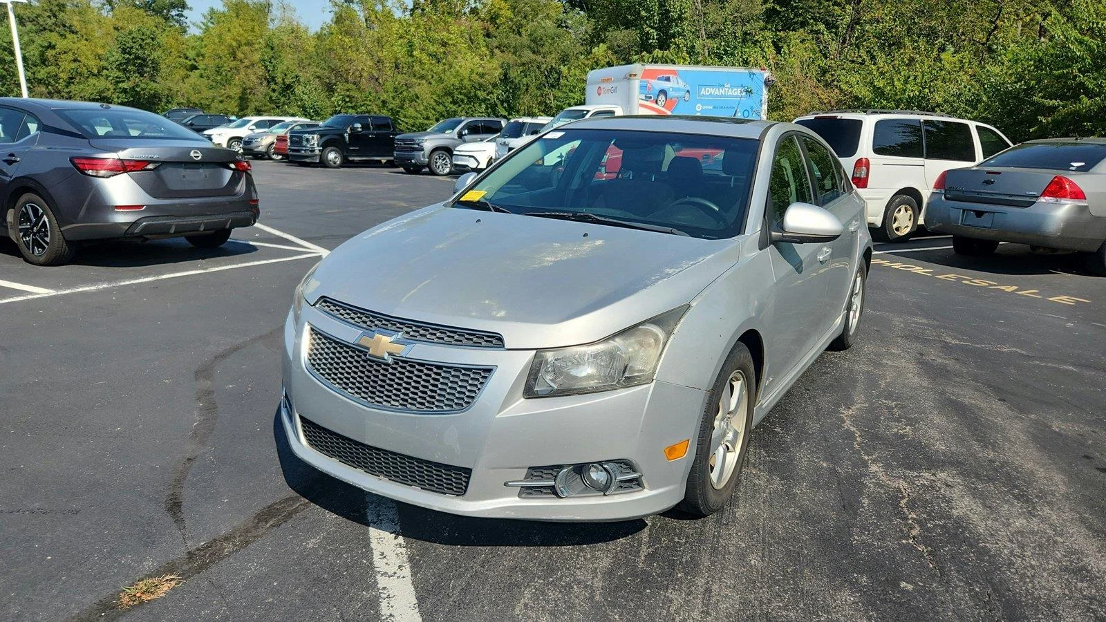 Used 2014 SILVER ICE METALLIC Chevrolet 1LT image 4