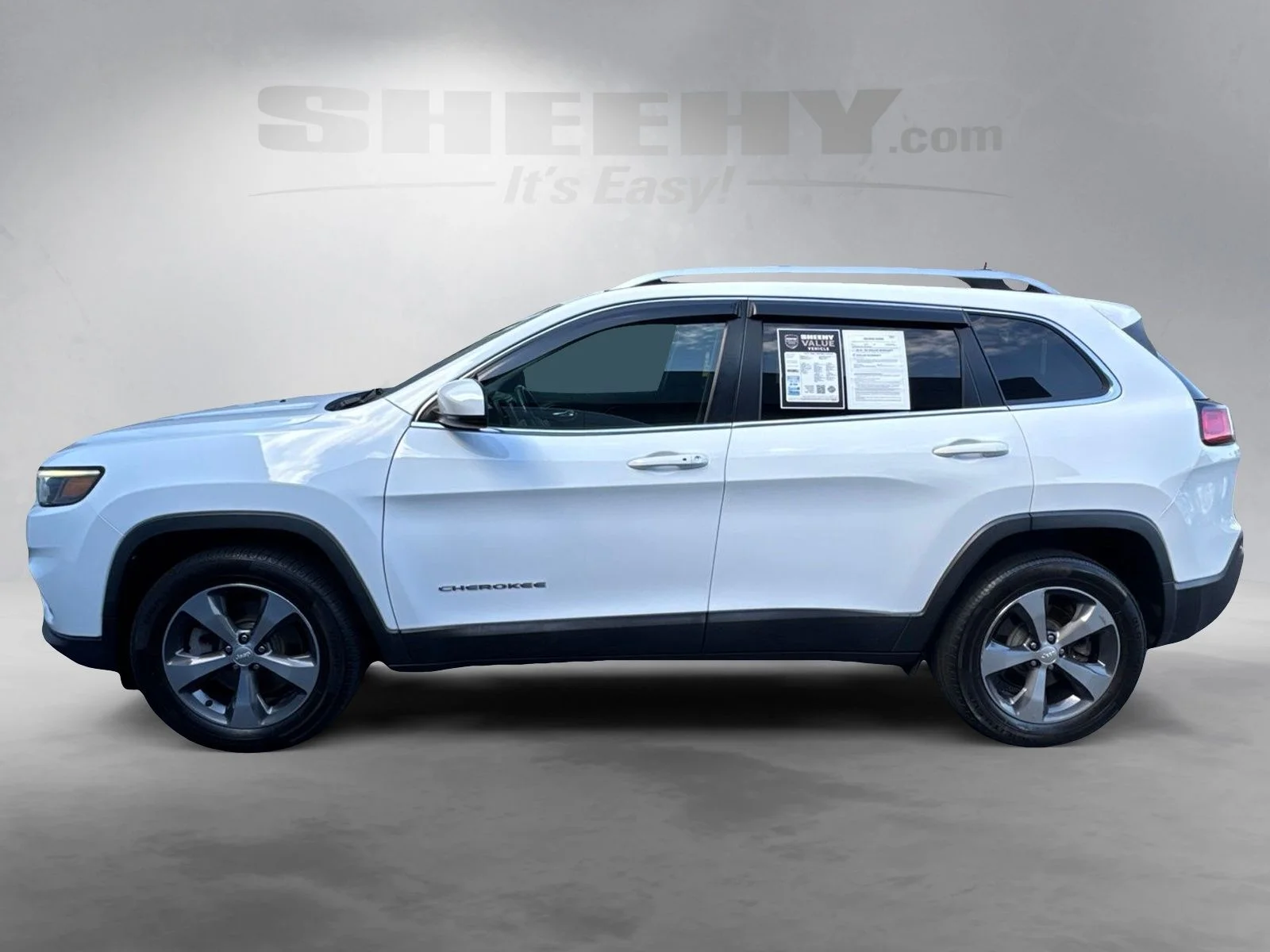 Used 2019 Bright White Clearcoat Jeep Limited image 19