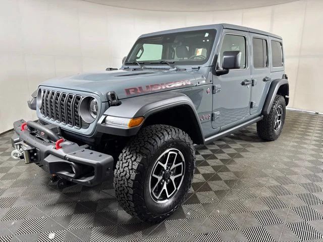Used 2025 Gray Jeep Rubicon image 8