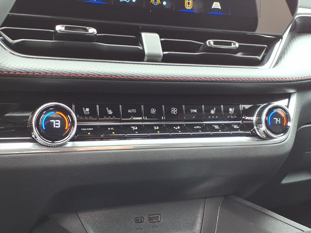 2027 Chevrolet Equinox RS - Photo 16