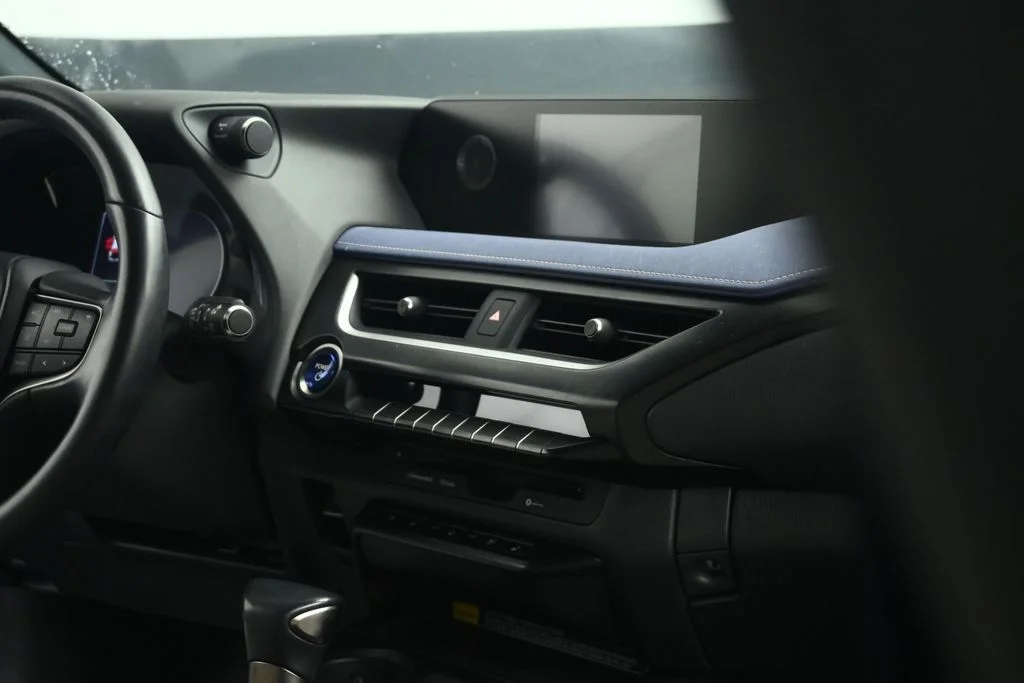 Used 2021 Blue Lexus 250h Base image 72