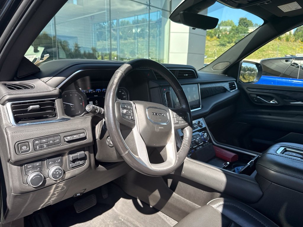 Used 2021 Onyx Black GMC Denali image 5