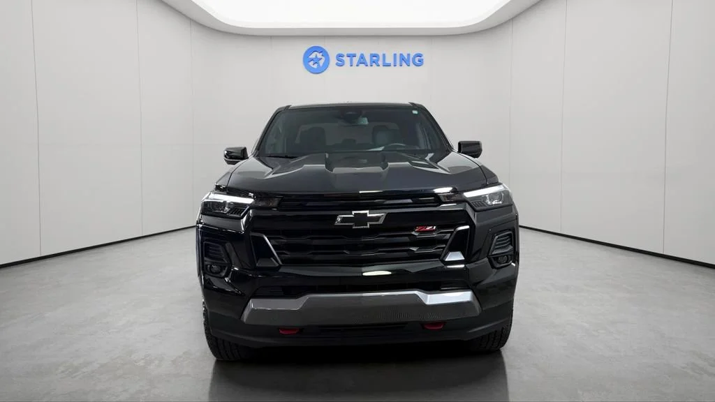 Used 2024 Black Chevrolet Z71 image 16