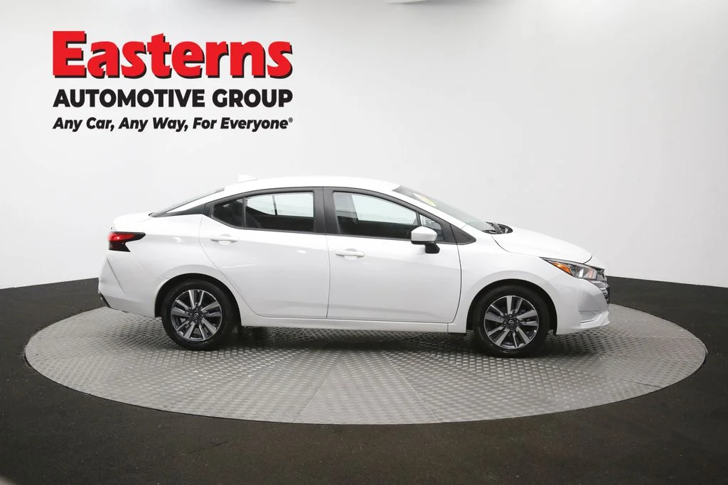 Used 2023 White Nissan 1.6 SV image 45