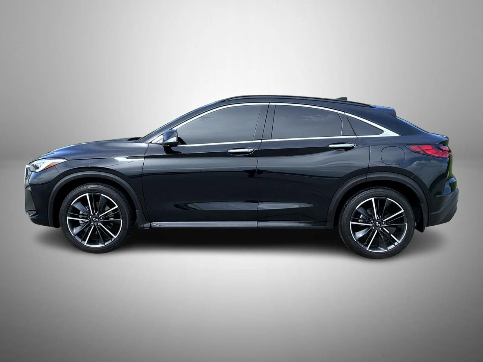 Used 2023 Black INFINITI SENSORY image 8