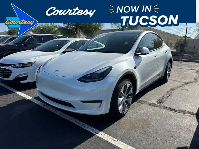 Used 2023 Black Tesla Long Range image 1