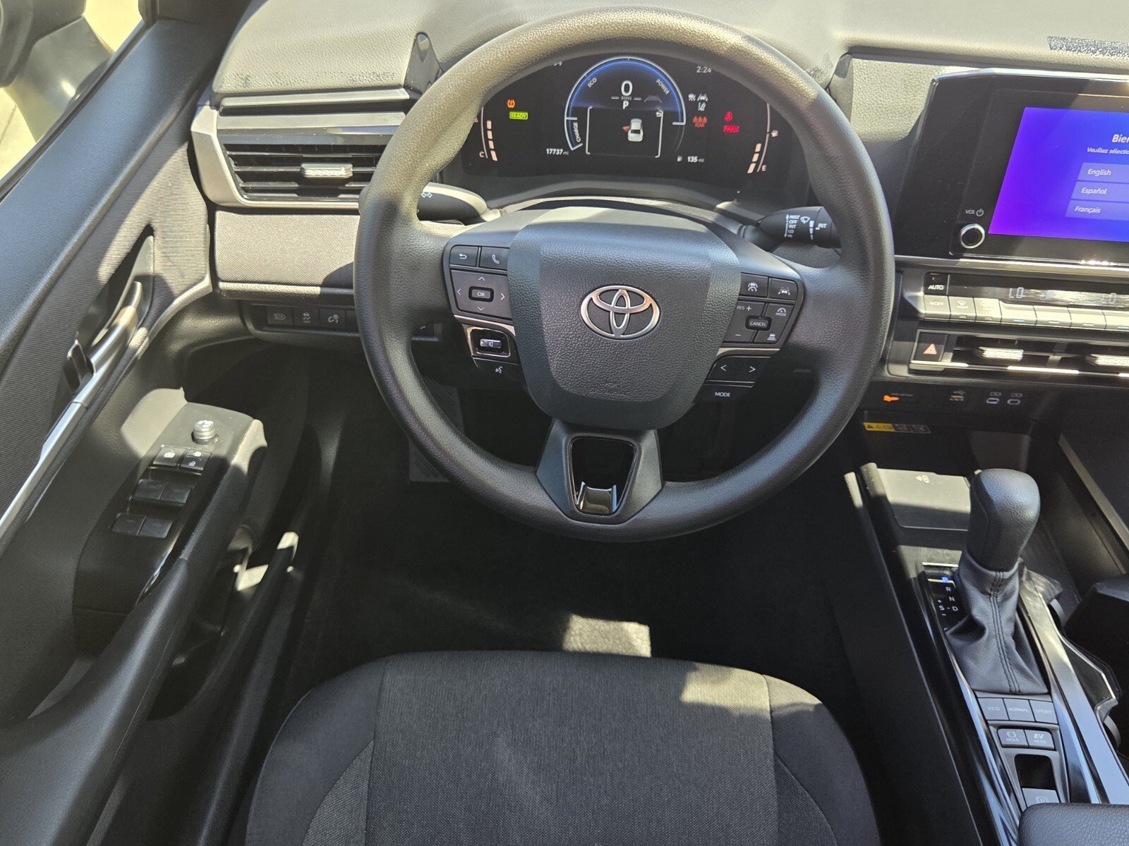 Used 2025 Underground Toyota LE image 5