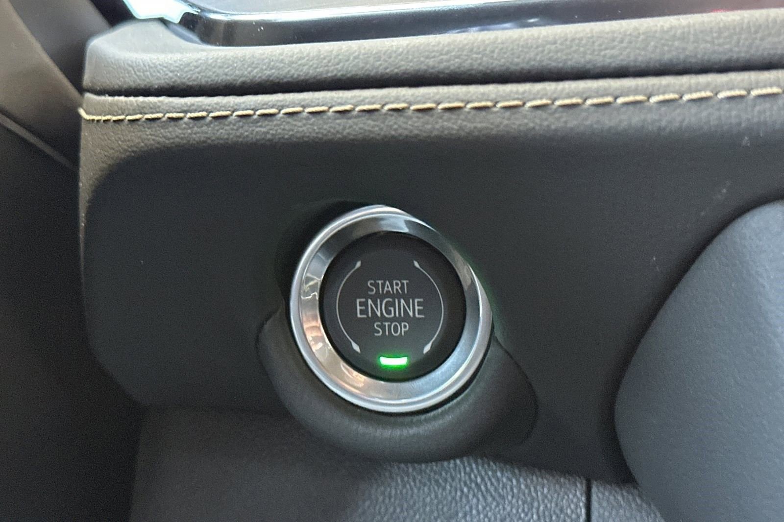 2025 Chevrolet Suburban Premier - Photo 27