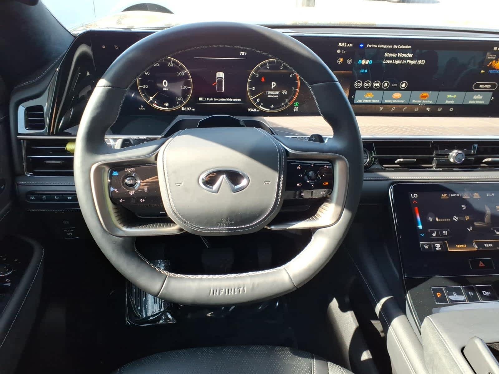 Certified Used 2025 Mineral Black INFINITI AUTOGRAPH image 14