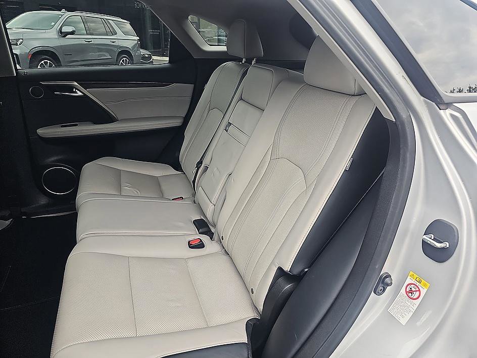 Used 2017 Silver Lining Metallic Lexus RX 350 Premium image 31