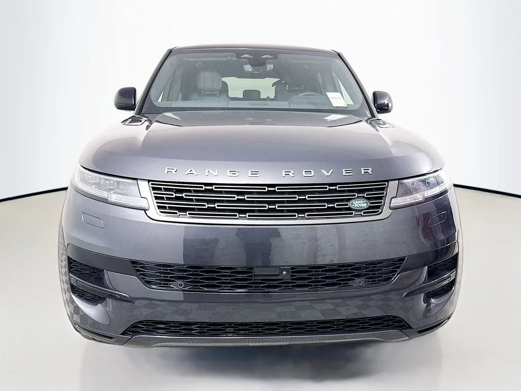 New 2026 Carpathian Grey Land Rover SE image 2
