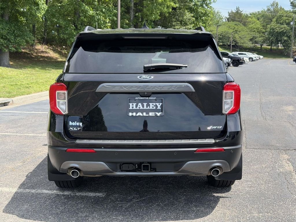 Used 2023 Black Ford XLT image 21