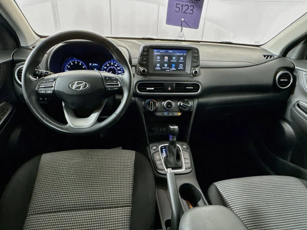Used 2019 Red Hyundai SEL image 26