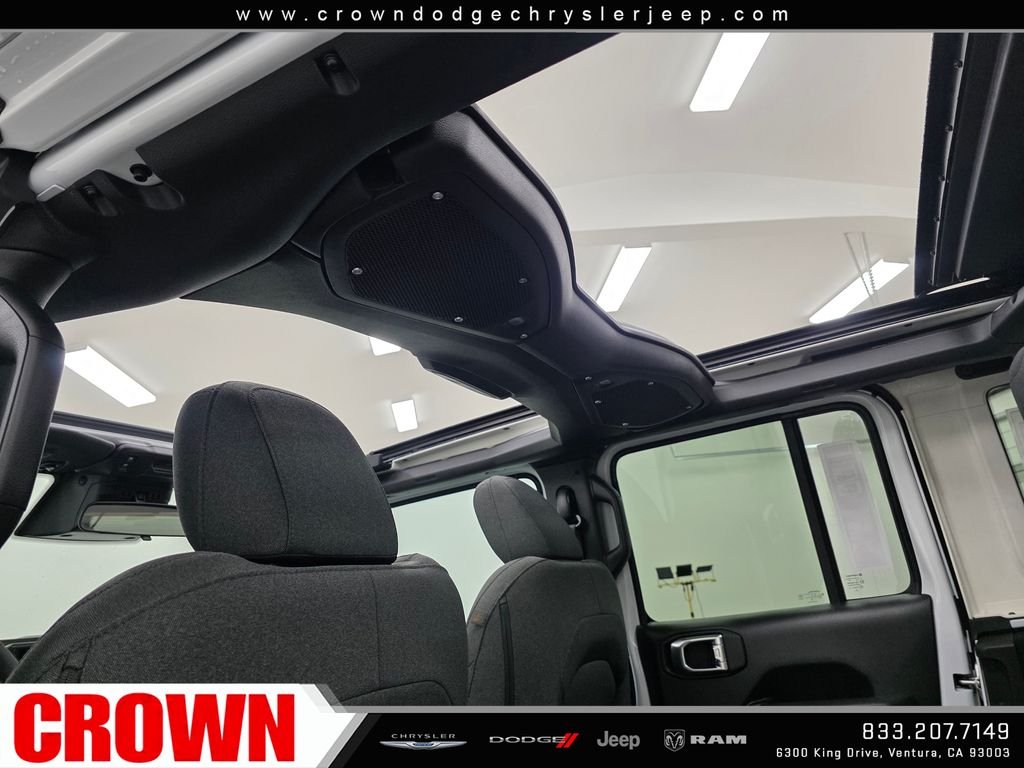 New 2026 Granite Crystal Metallic Clear-Coat Exterior Paint Jeep 85th Anniversary Edition image 24