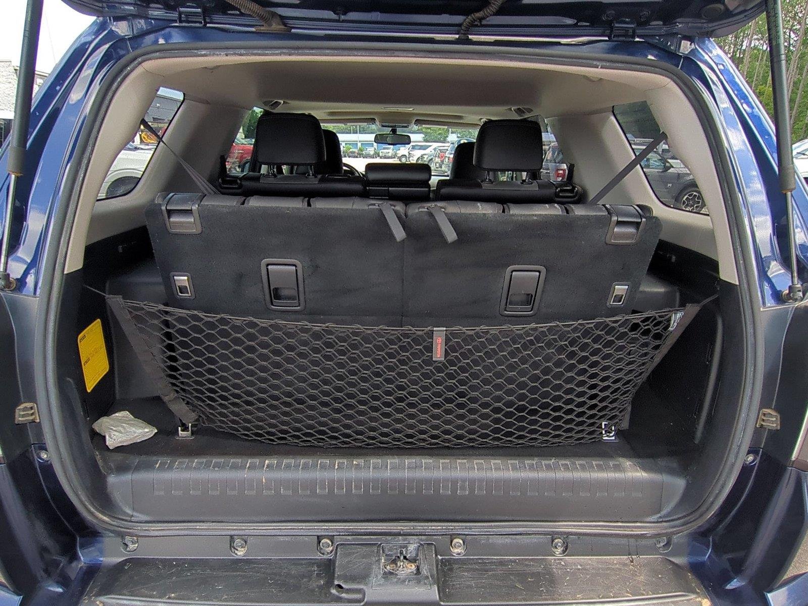 Used 2018 Nautical Blue Metallic Toyota SR5 Premium image 36