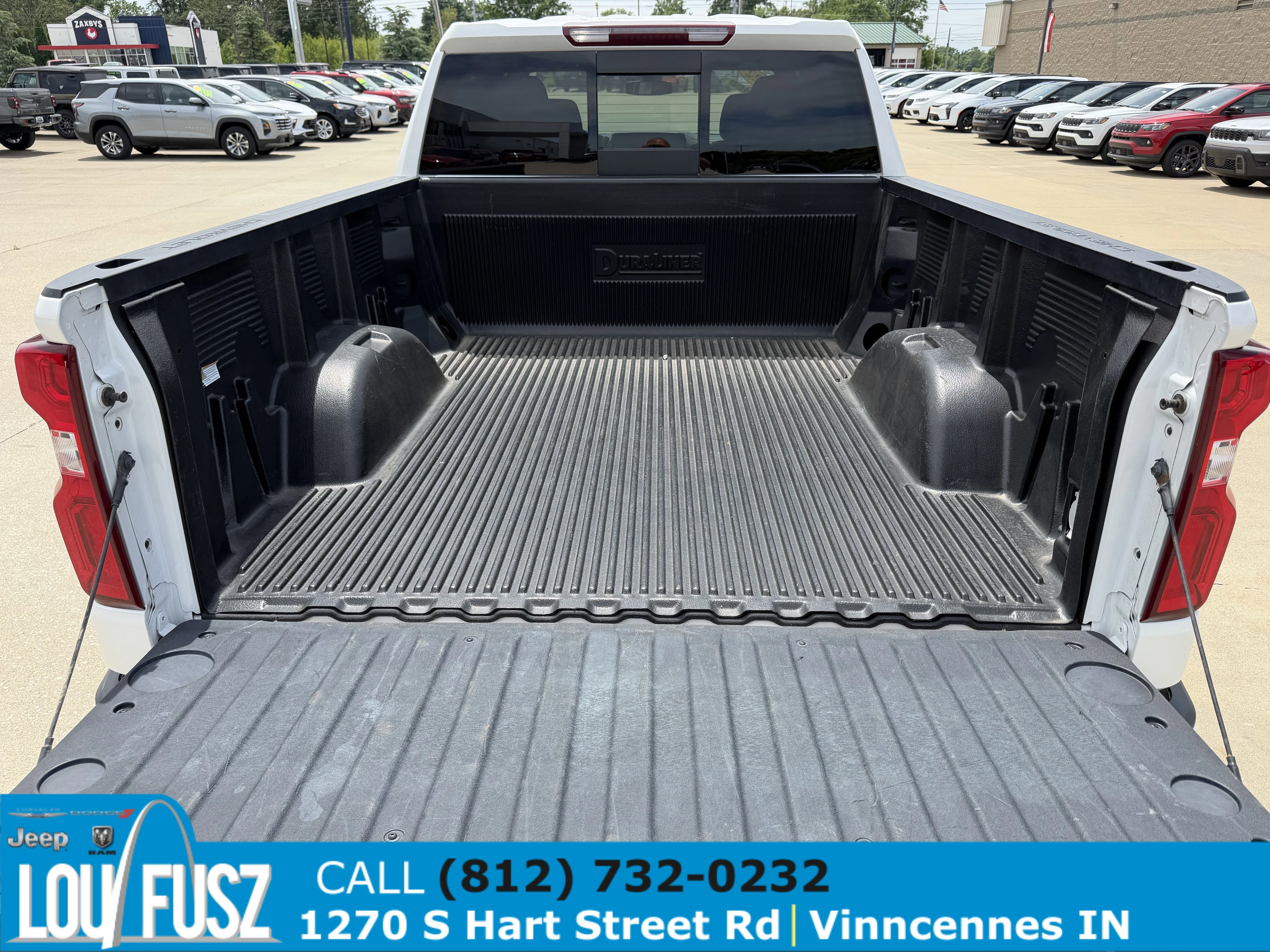 Used 2022 White Chevrolet High Country image 10