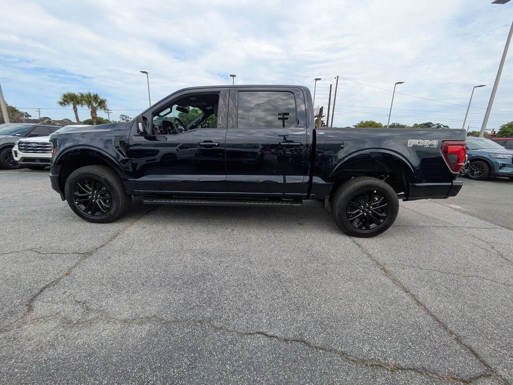 New 2026 Antimatter Blue Metallic Ford XLT image 7