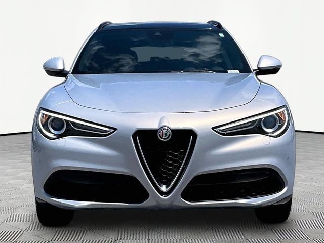 Used 2022 Moonlight Gray Me Alfa Romeo Ti image 2