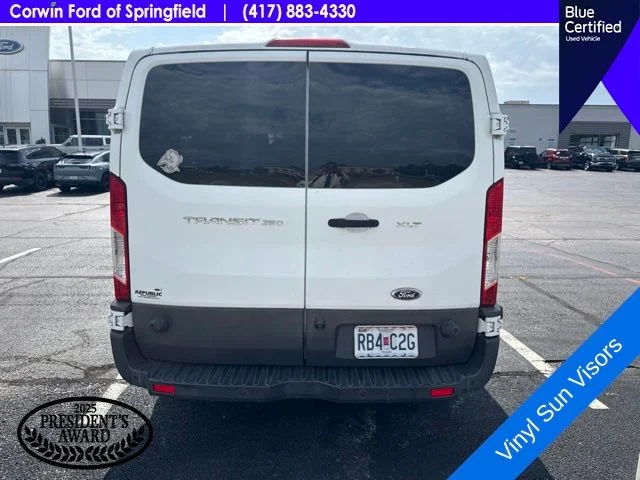 Used 2017 Oxford White Ford XLT image 13