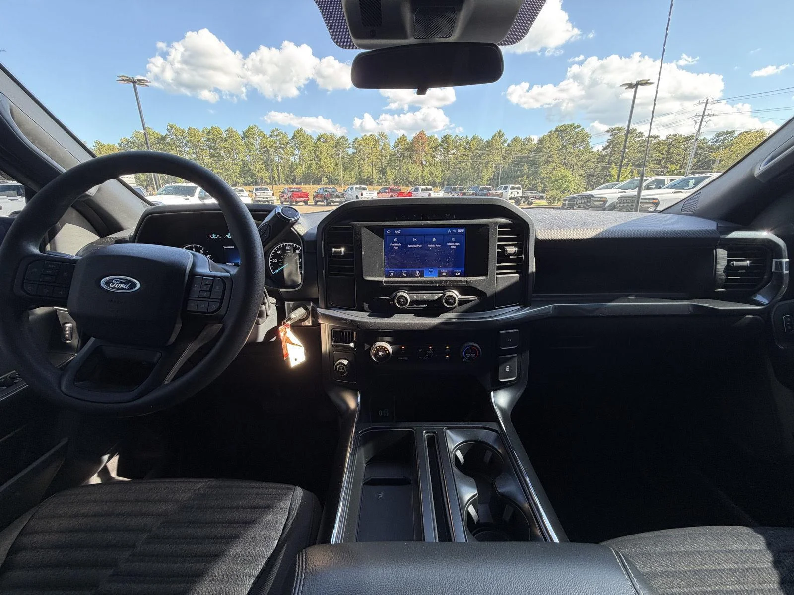 Used 2023 Avalanche Gray Ford XL image 7