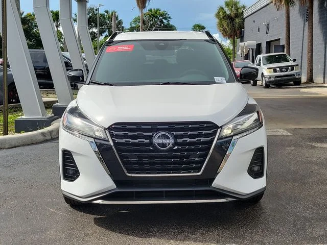 Certified 2022 Nissan Kicks SR with VIN 3N1CP5DV7NL522245 for sale in Doral, FL