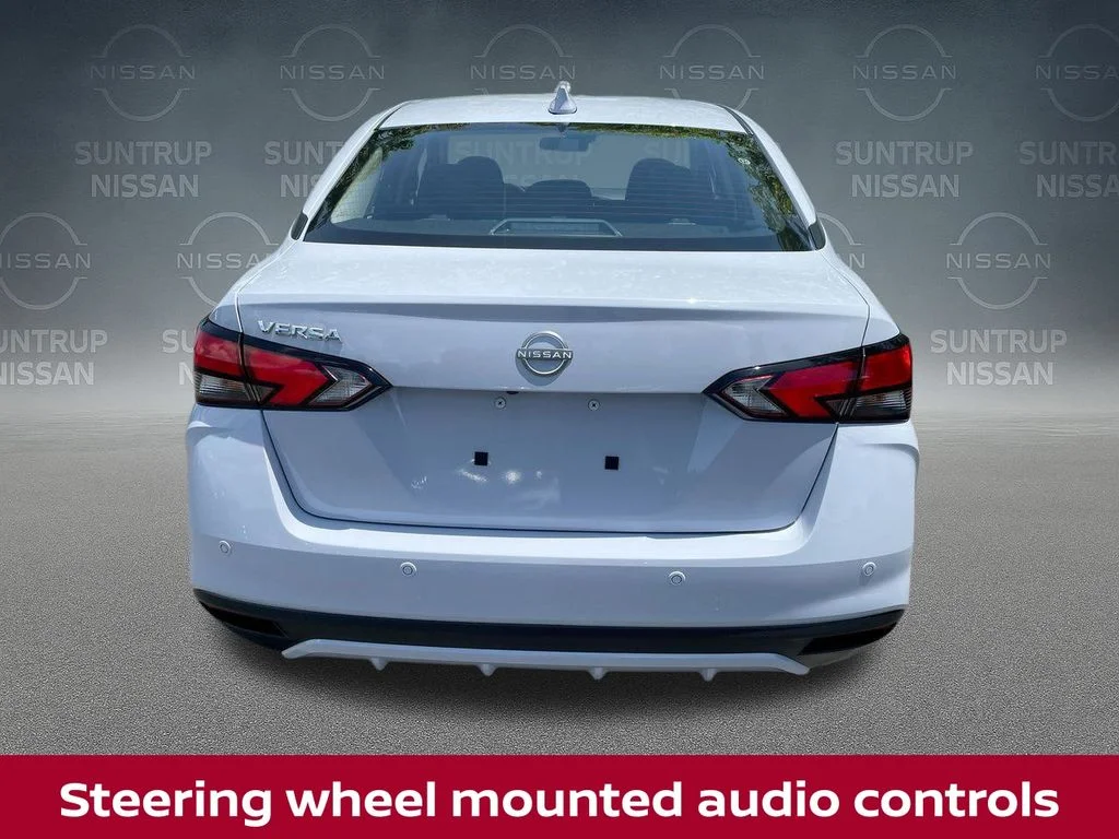 2025 Nissan Versa Sedan SV - Photo 15