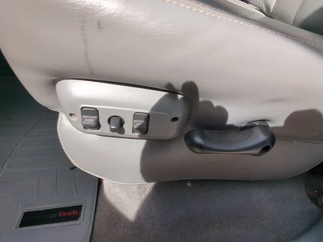 Used 2006 Red Dodge Laramie image 11