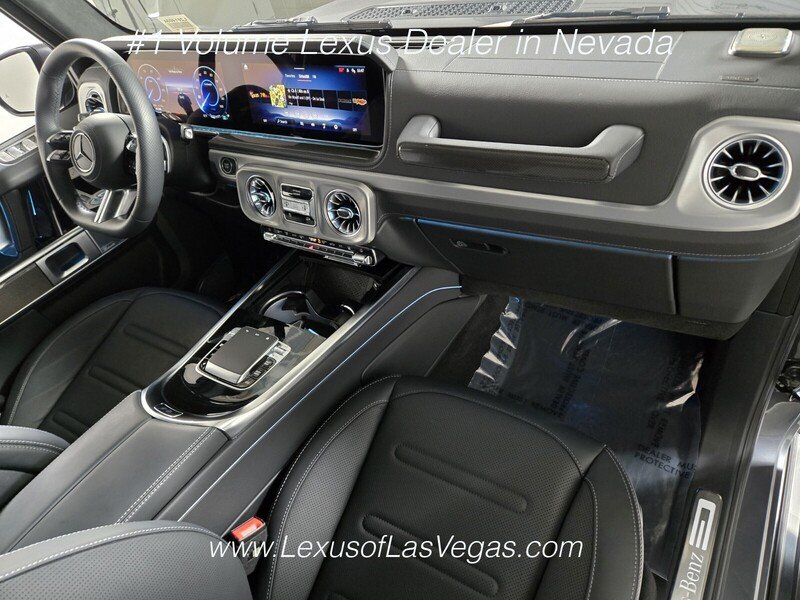 Used 2025 Gray Mercedes-Benz G 580 image 23