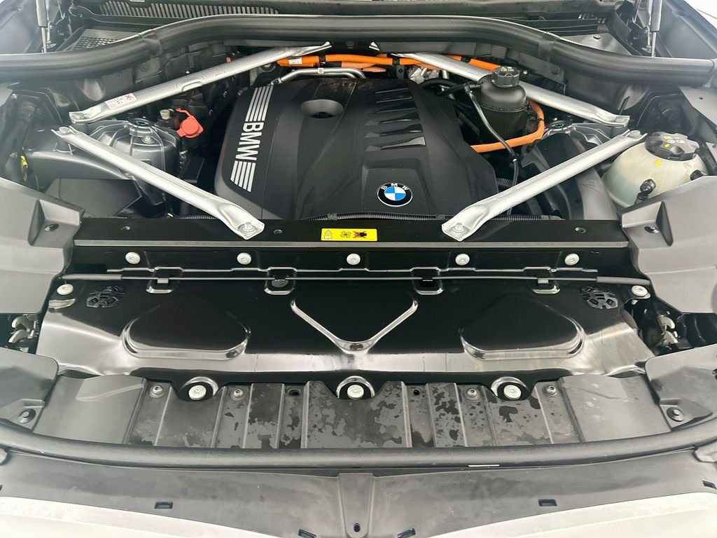 2026 BMW X5 50e - Photo 28