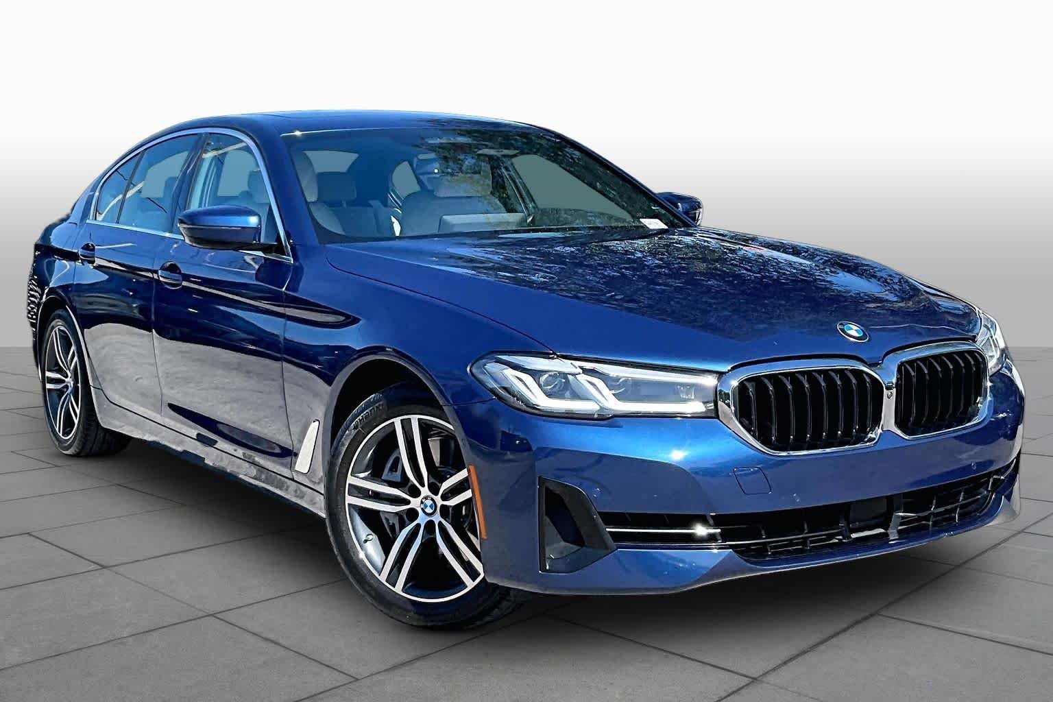 Used 2021 Phytonic Blue Metallic BMW 540i image 3