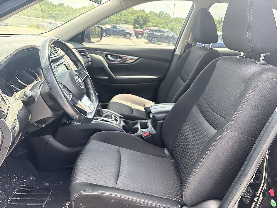 Used 2019 Magnetic Black Pearl Nissan SV image 22
