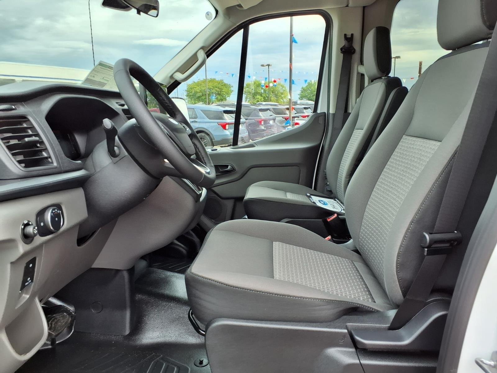 New 2026 Oxford White Ford Passenger Van XL image 19