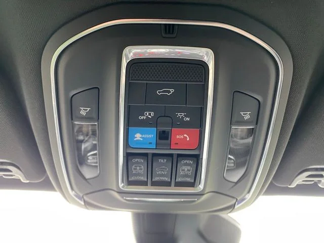 Used 2024 Red Jeep Series III image 19