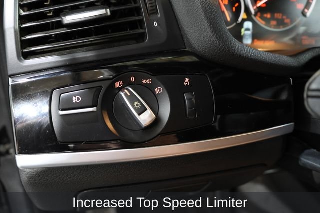 Used 2015 Black BMW xDrive28i image 22