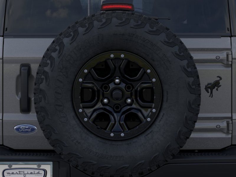 New 2025 Carbonized Gray Metallic Ford Badlands® image 49