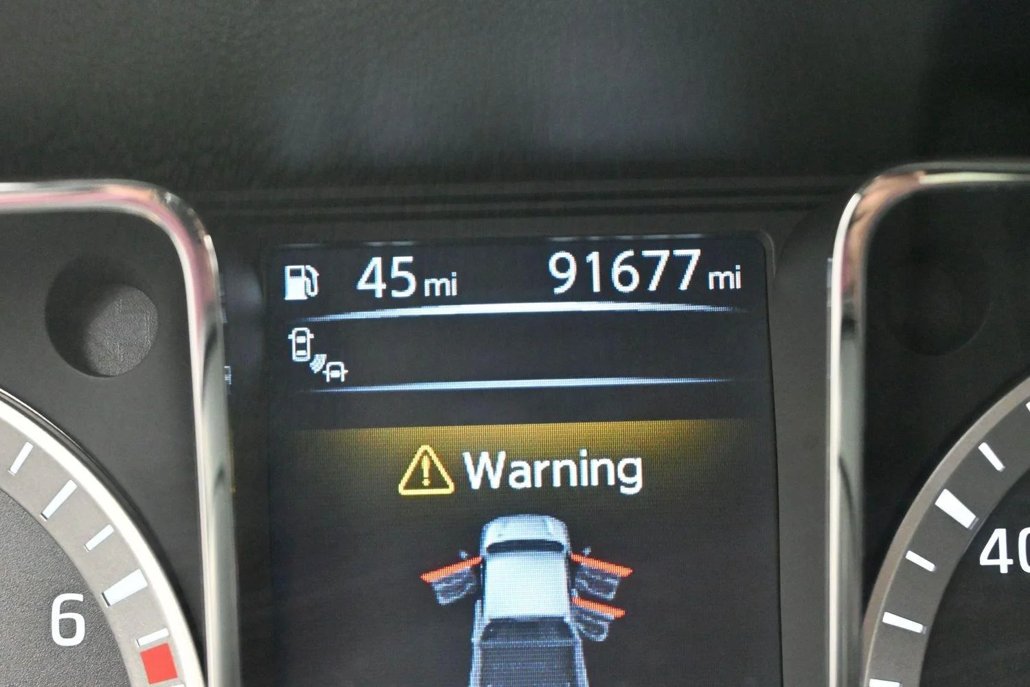 Used 2018 Brilliant Silver Nissan PRO-4X image 21