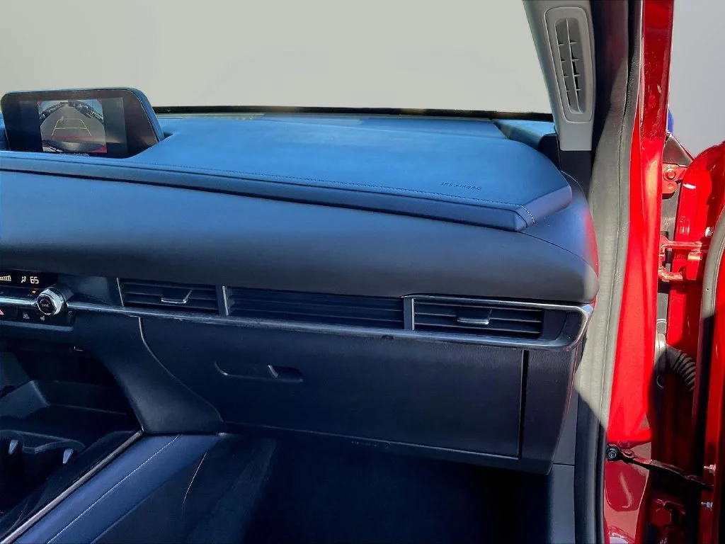 Used 2020 Red Crystal Mazda Preferred image 27